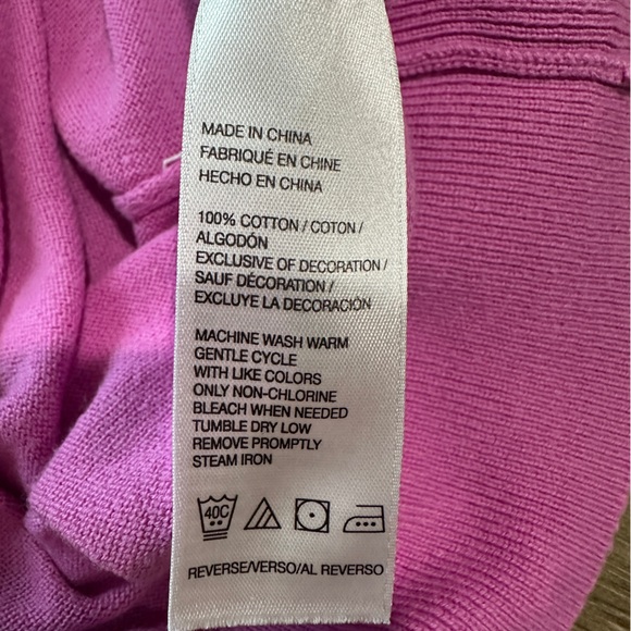 Izod Women’s 100% Cotton V-Neck Sweater Size Small Pink/White Striped - Picture 7 of 8